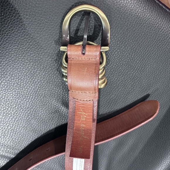 FREE PEOPLE Rori Leather Belt Brass Toned Rings Buckle 39” Length 1.25” Width - Picture 3 of 6